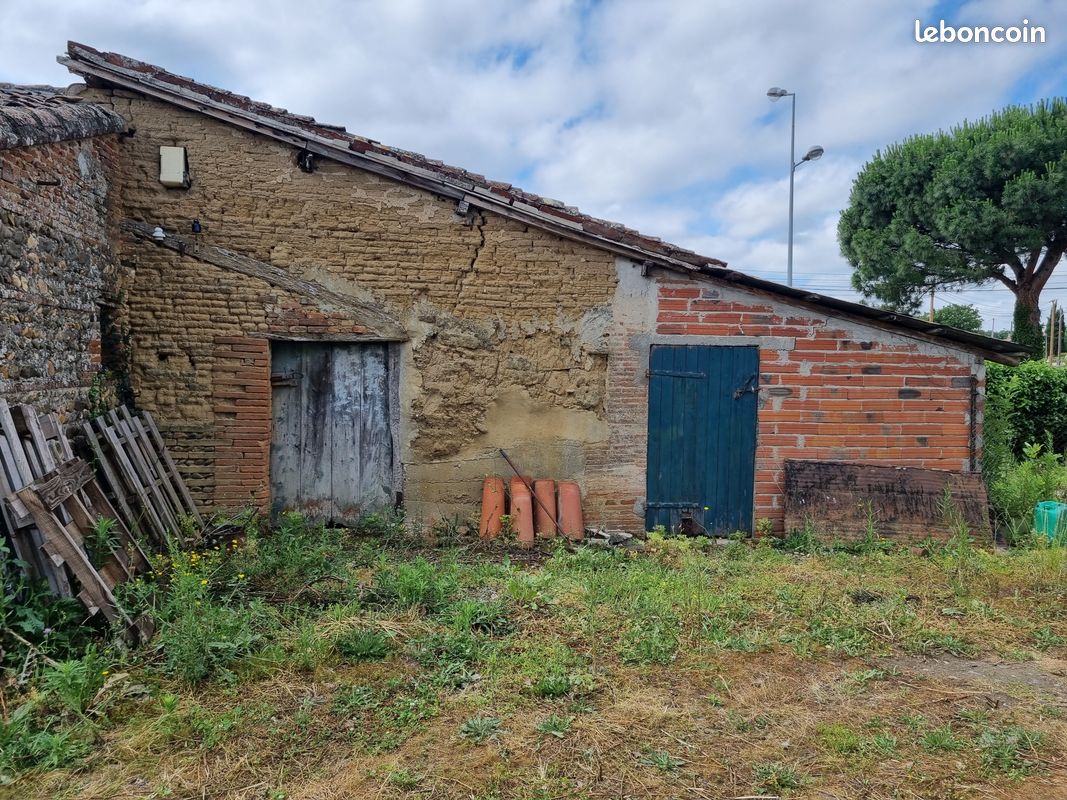 Maison ancienne à rénover CORNEBARRIEU