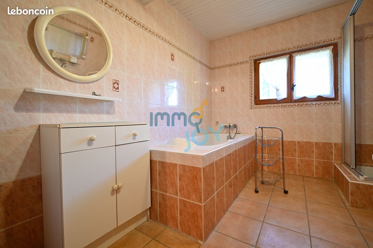 Ferme 9 pièces 190 m²